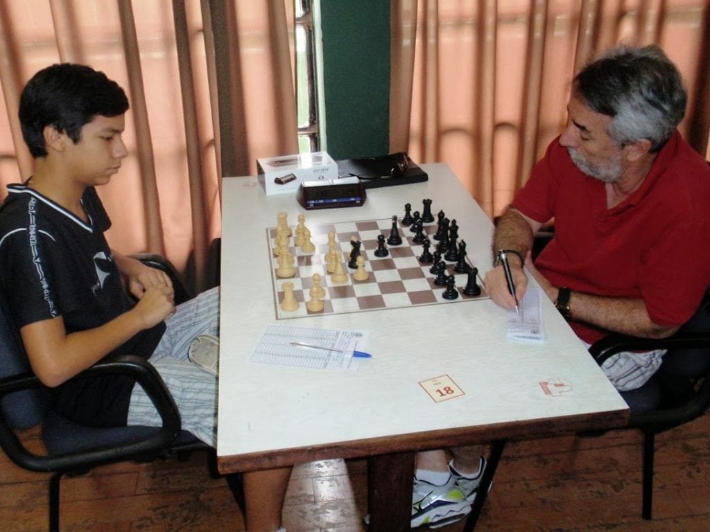 Marcos Diaz também teve enfrentamentos com a juventude