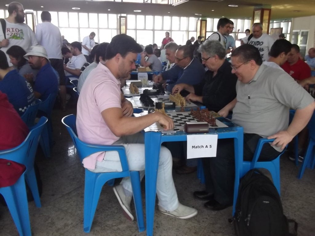 A Equipe A enfrentando o forte Clube Municipal Da esquerda para a direita, Mascarenhas, Bottari, Álvaro e Bráulio Santos.