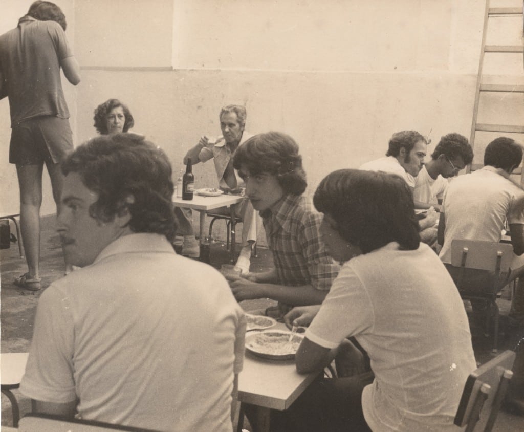 Foto 1 - 1977 - Churrasco de confraternização pela conquista do Campeonato Estadual por Jerônimo Pimenta