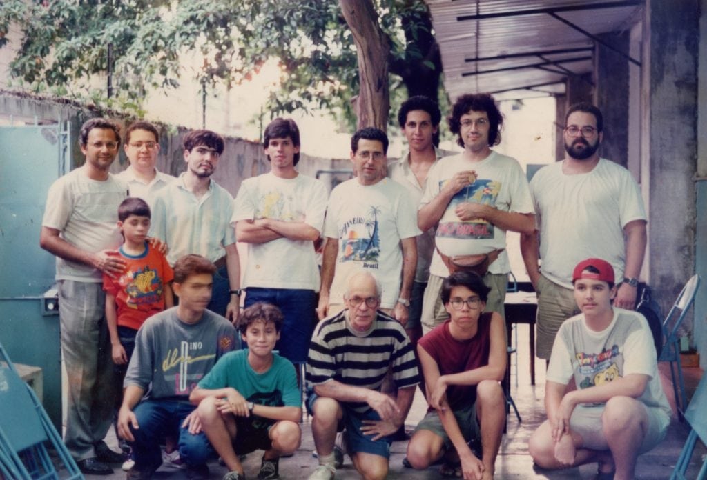 Foto 5 – 1994 ou 1995 - Churrasco de confraternização.
