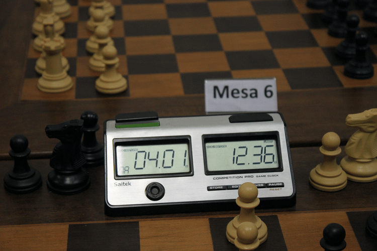 Programando relógio de xadrez DGT North American e DGT 2010 