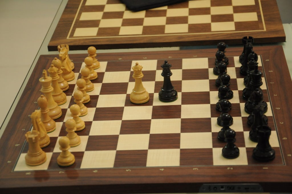 Analise a posição! – Associação Leopoldinense de Xadrez – ALEX